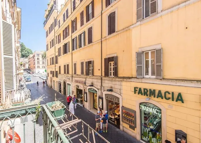 Luxury Spanish Steps Apartment