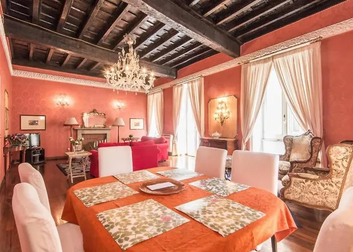 Luxury Spanish Steps Apartment *